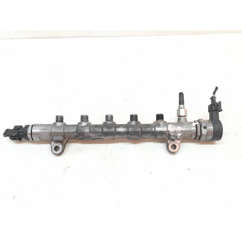 Recambio de rampa inyectora para kia sportage drive 2wd referencia OEM IAM 0445214323 0281006405 - Blanco 3