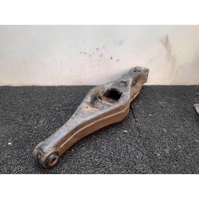 Recambio de brazo suspension inferior trasero derecho para mitsubishi montero (v60/v70) 3.2 di-d gls (3-ptas.) referencia OEM IA 2