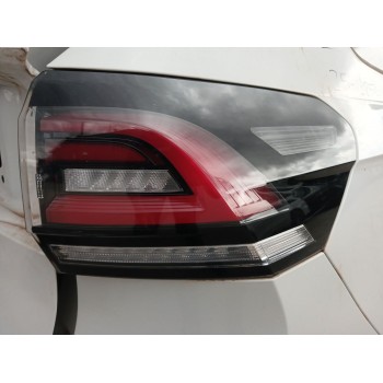 PILOTO TRASERO DERECHO 2G7945096 