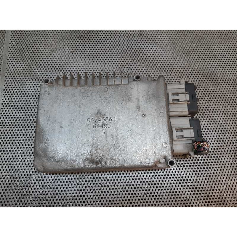 Recambio de centralita motor uce para chrysler 300 m (lr) 2.7 v6 referencia OEM IAM P04606675AG 04606675AG 