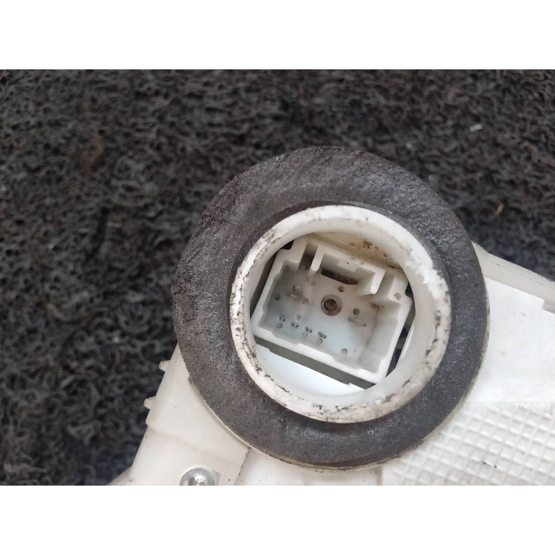 Recambio de cerradura puerta delantera izquierda para toyota prius (nhw30) advance referencia OEM IAM - Blanco 2
