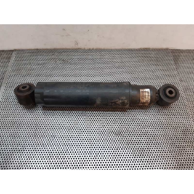 Recambio de amortiguador trasero derecho para land rover discovery (lt) td5 referencia OEM IAM   