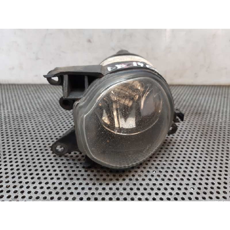 Recambio de faro antiniebla derecho para audi a4 berlina (b5) 1.9 tdi referencia OEM IAM 8D0941700B 89300981 