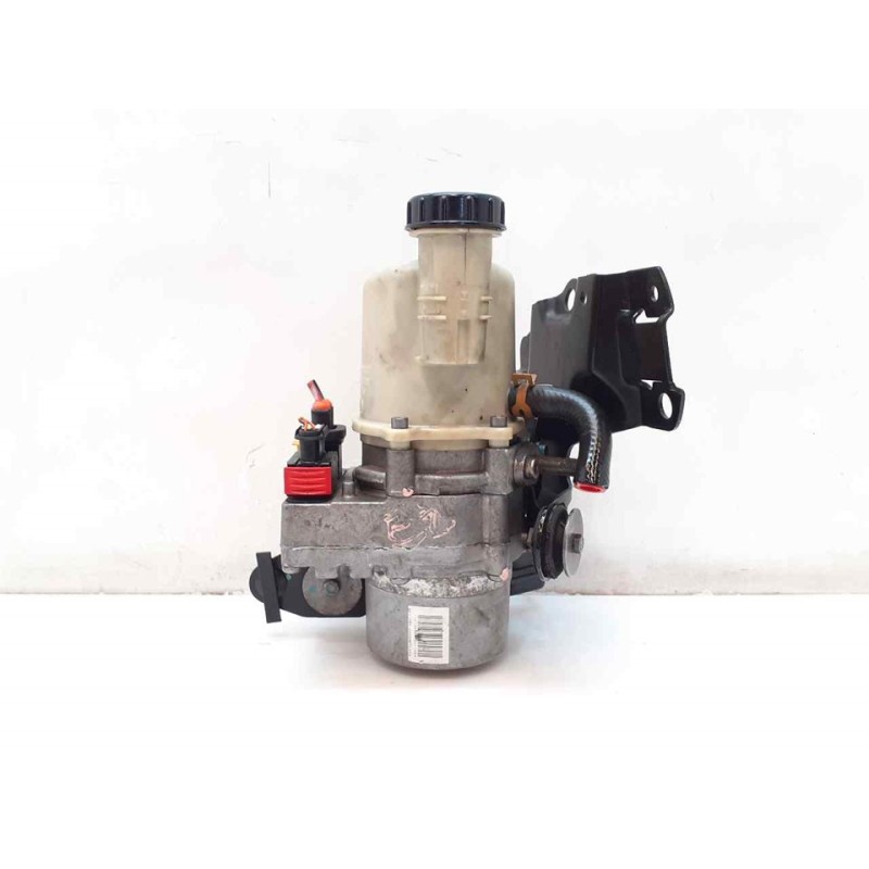 Recambio de bomba direccion para dacia logan laureate referencia OEM IAM 8200385183C 216023140244 2