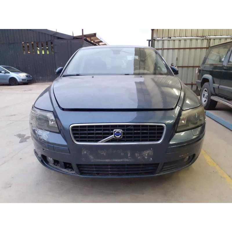volvo s40 berlina del año 2006