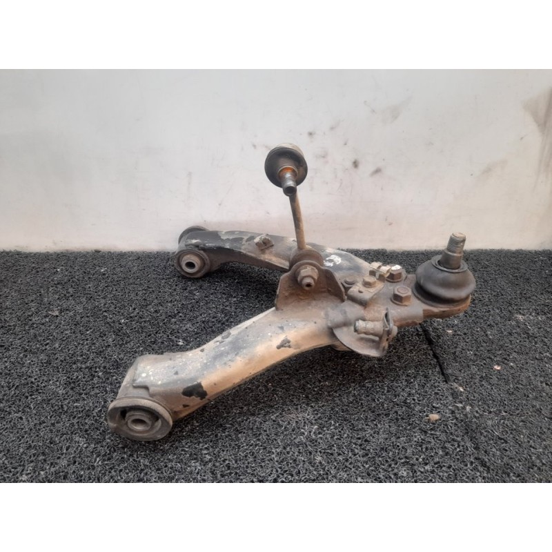 Recambio de brazo suspension superior trasero izquierdo para mitsubishi montero (v60/v70) 3.2 di-d gls (3-ptas.) referencia OEM