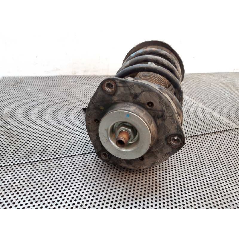 Recambio de amortiguador delantero izquierdo para volkswagen polo berlina (6n2) referencia OEM IAM 2