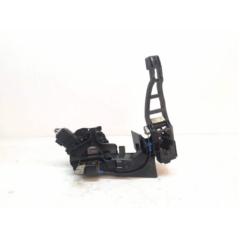 Recambio de cerradura puerta delantera izquierda para ford mondeo ber. (ca2) ghia referencia OEM IAM 6M2AR21813EB  