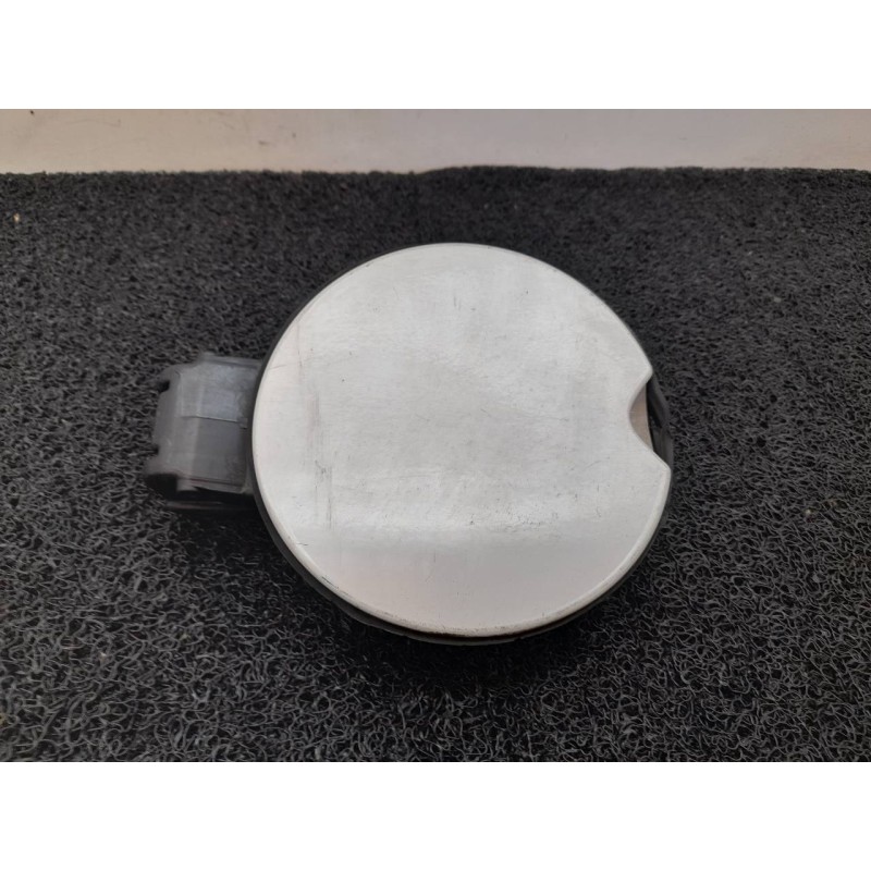 Recambio de tapa exterior combustible para citroën c3 picasso sx referencia OEM IAM   