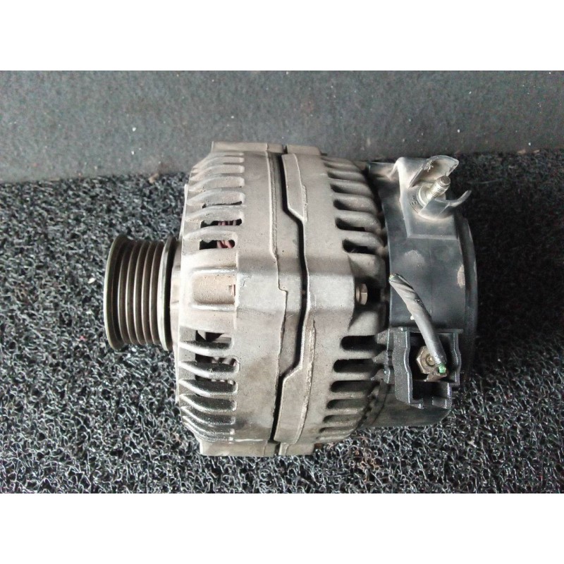Recambio de alternador para ford mondeo berlina/familiar (fd) 1.8 16v cat referencia OEM IAM 0123212001 93BB10300AE BOSCH