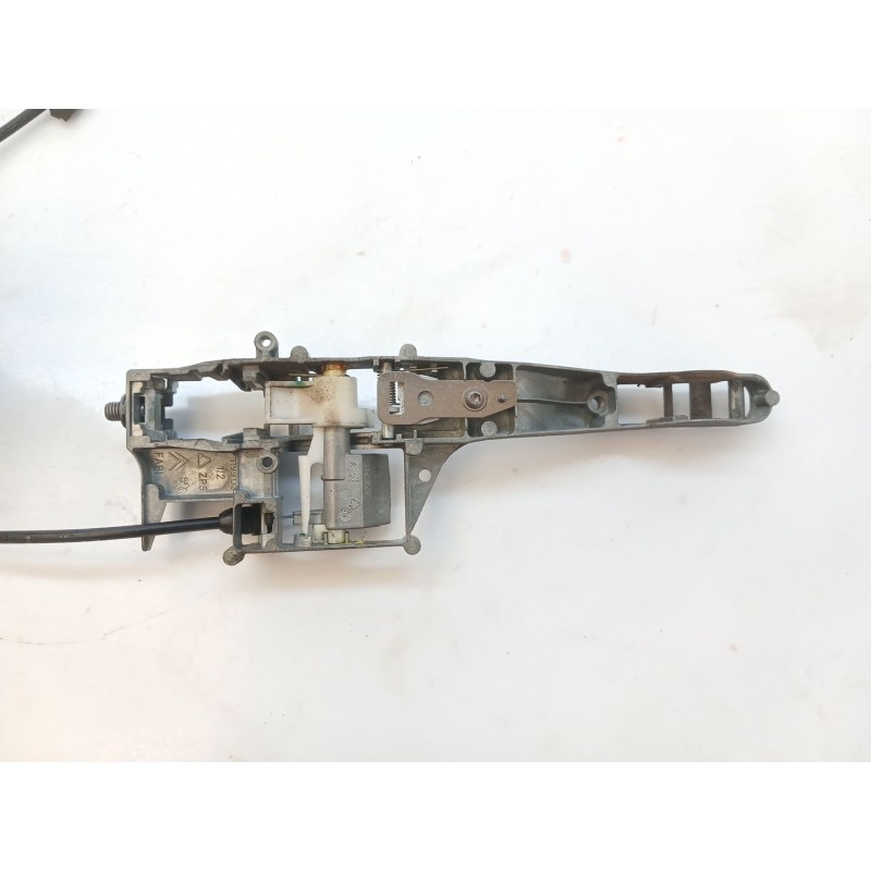 Recambio de cerradura puerta delantera derecha para peugeot 207/207+ (wa_, wc_) 1.4 16v referencia OEM IAM 24094158 - Negro 7