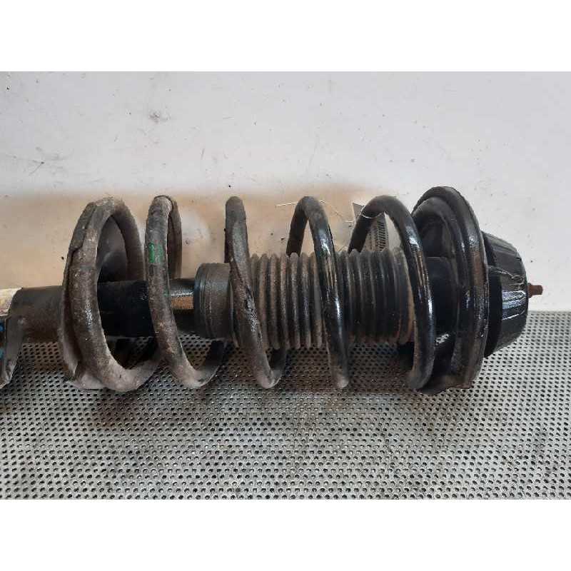 Recambio de amortiguador delantero izquierdo para kia picanto 1.1 cat referencia OEM IAM  142228 2