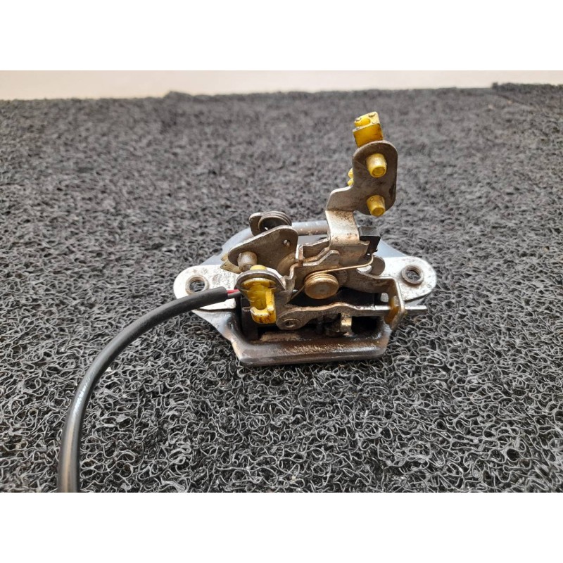Recambio de cerradura maletero / porton para nissan serena (c23m) 2.3 lx diesel referencia OEM IAM 3