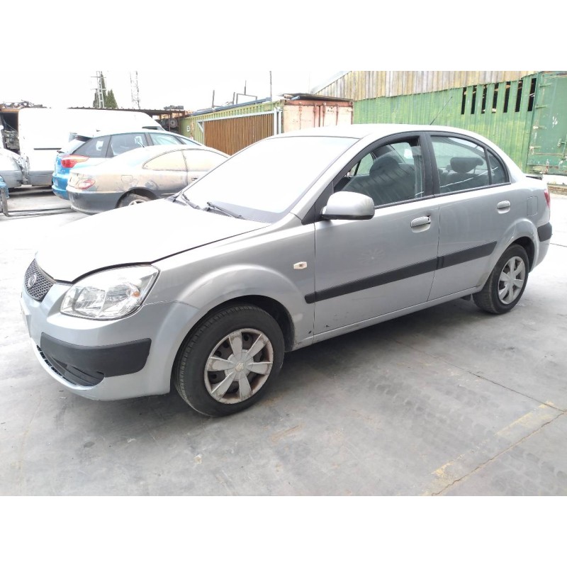 kia rio del año 2006