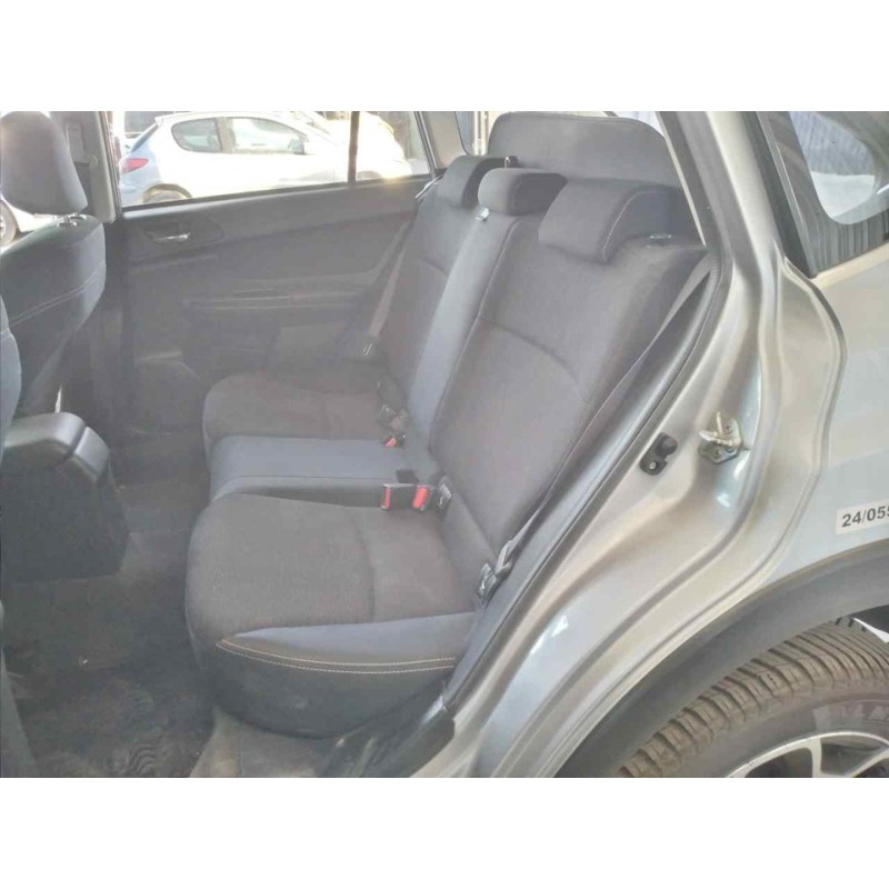 Recambio de asientos traseros para subaru xv executive referencia OEM IAM - Gris 3