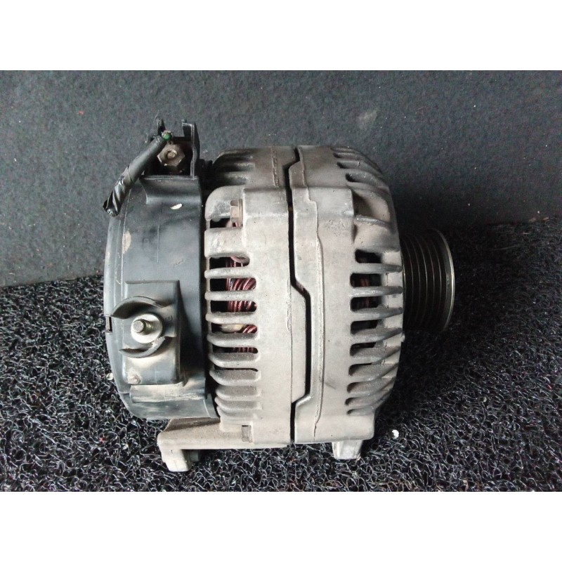 Recambio de alternador para ford mondeo berlina/familiar (fd) 1.8 16v cat referencia OEM IAM 0123212001 93BB10300AE BOSCH 4