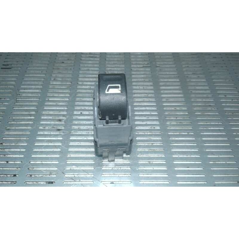 Recambio de mando elevalunas delantero derecho para peugeot 307 (s1) 2.0 hdi cat referencia OEM IAM   