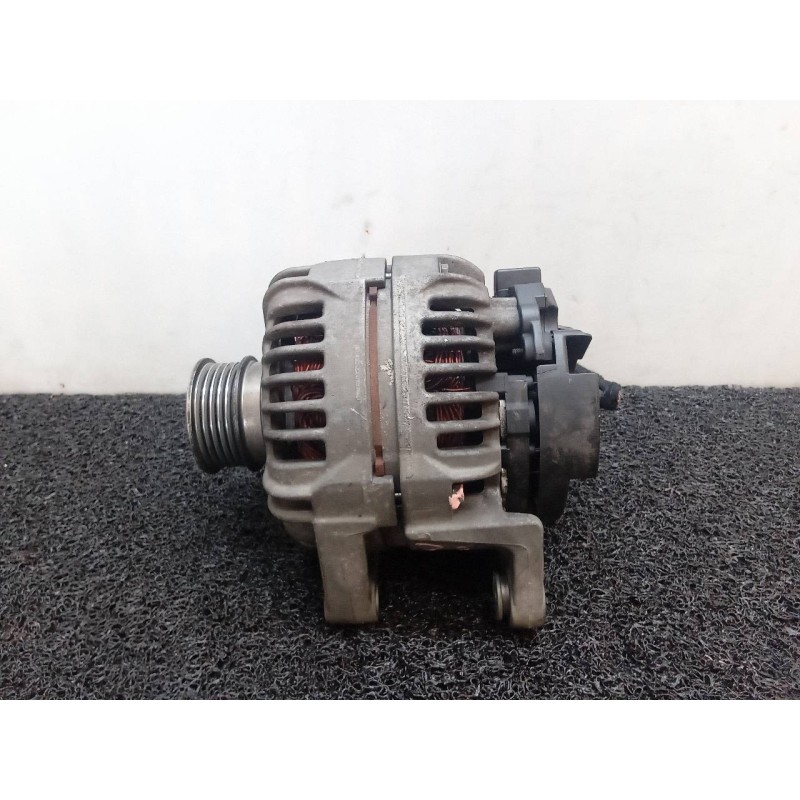 Recambio de alternador para opel astra h berlina cosmo referencia OEM IAM 0124425005 24447429 BOSCH