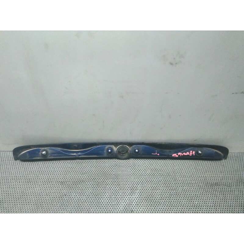 Recambio de molduras traseras para opel astra g berlina comfort referencia OEM IAM - Azul 2