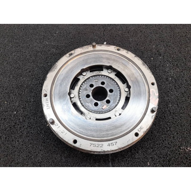 Recambio de volante motor para bmw mini (r50,r53) one d referencia OEM IAM 7522457DE  