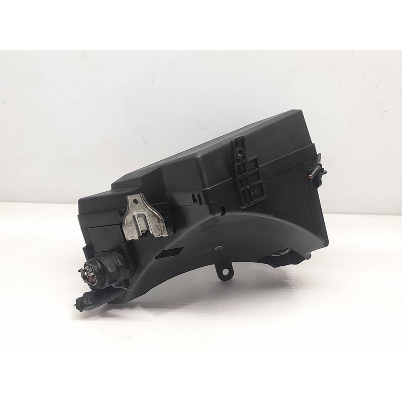 Recambio de caja reles / fusibles para subaru xv executive referencia OEM IAM MB100200B 82241FJ020 - Gris 4