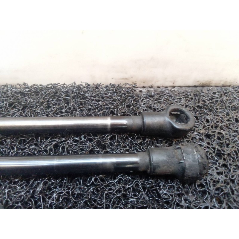 Recambio de amortiguadores maletero / porton para nissan primera trav. (p12) acenta referencia OEM IAM - Gris 2