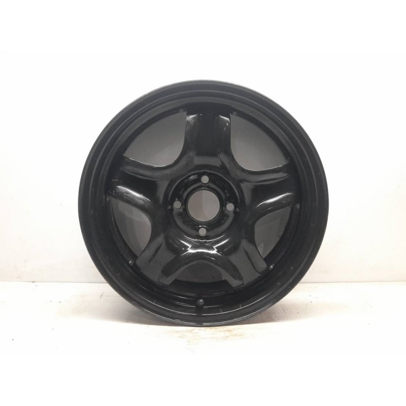 Recambio de llanta para dacia sandero stepway referencia OEM IAM 403001040R  