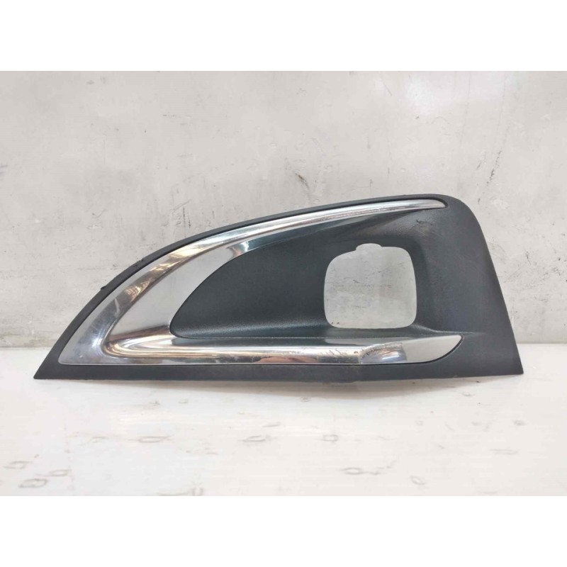 Recambio de moldura antiniebla izquierda para peugeot 3008 allure referencia OEM IAM 9810881377G  