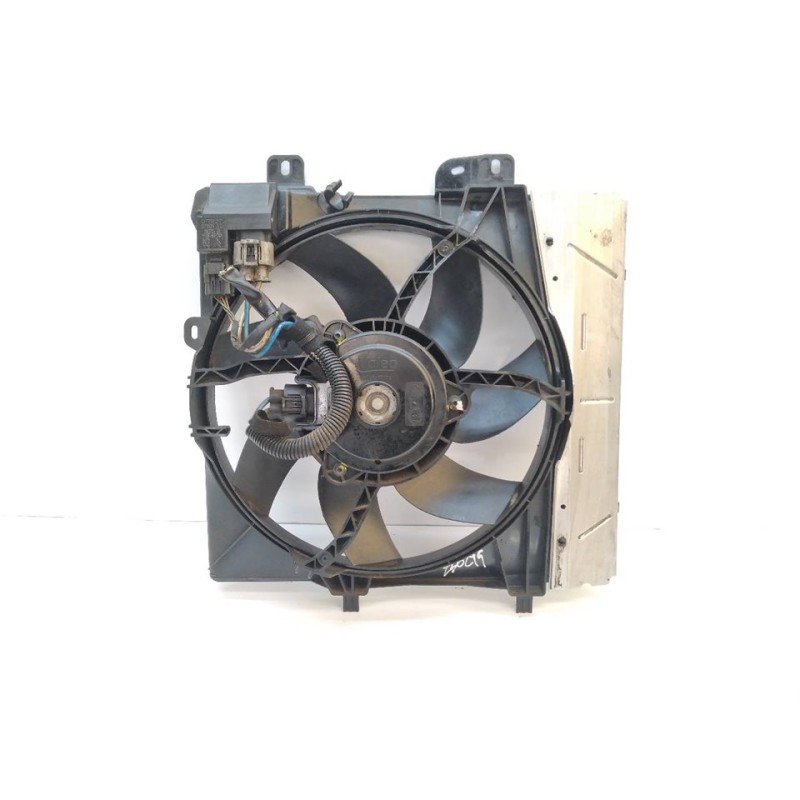 Recambio de electroventilador para peugeot 207 xs referencia OEM IAM 8023M00007  VALEO 3