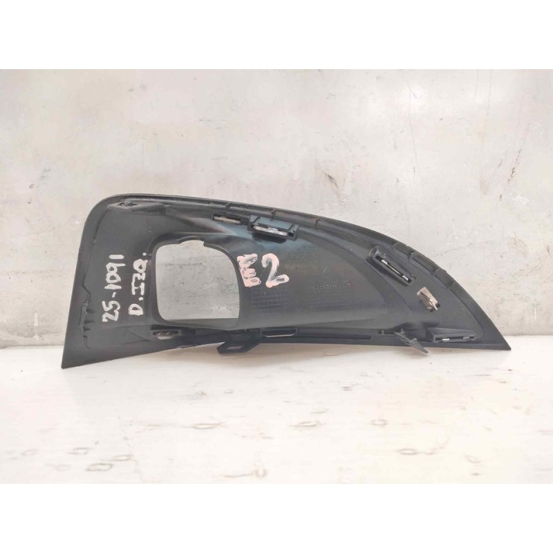 Recambio de moldura antiniebla izquierda para peugeot 3008 allure referencia OEM IAM 9810881377G 3
