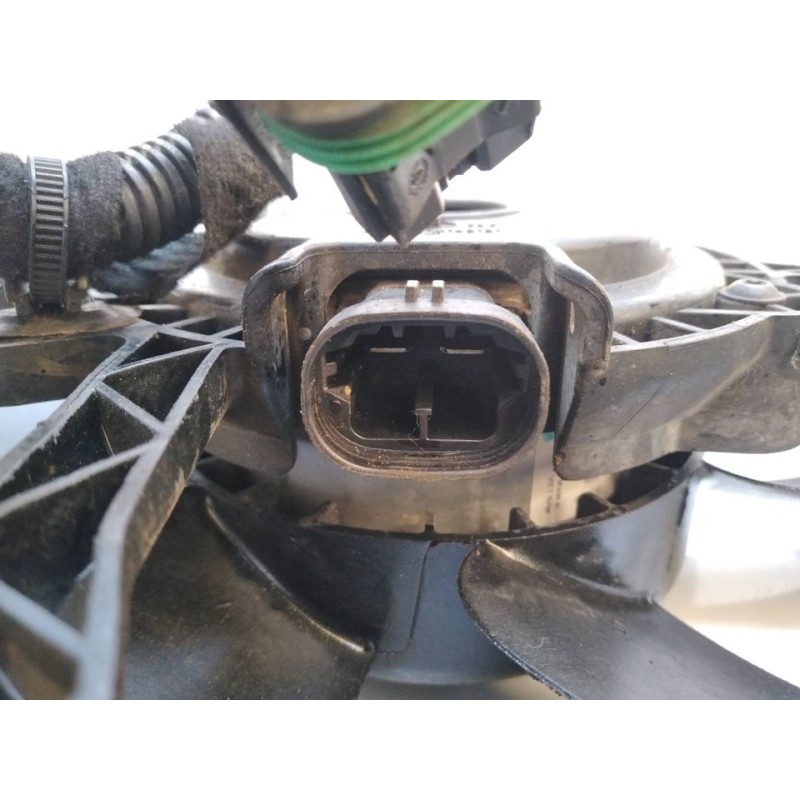 Recambio de electroventilador para peugeot 207 xs referencia OEM IAM 8023M00007  VALEO 4