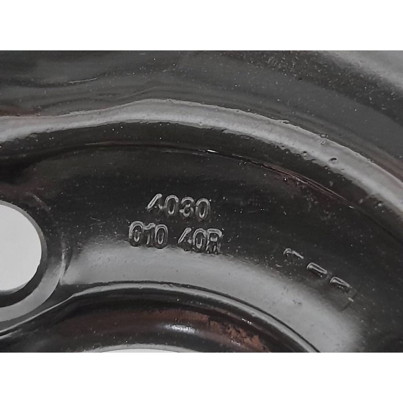 Recambio de llanta para dacia sandero stepway referencia OEM IAM 403001040R - Negro 2