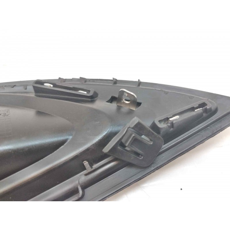 Recambio de moldura antiniebla izquierda para peugeot 3008 allure referencia OEM IAM 9810881377G 4