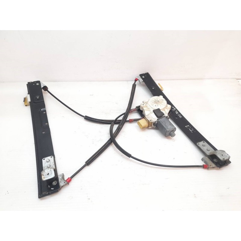 Recambio de elevalunas delantero izquierdo para ford mondeo ber. (ca2) ghia referencia OEM IAM 6M2114A389B  