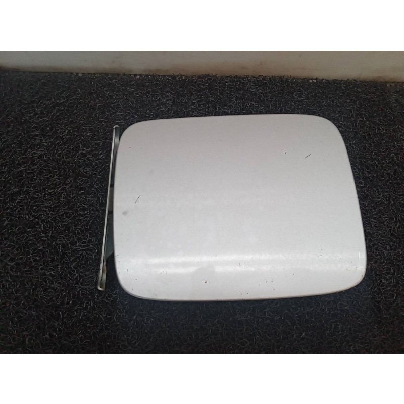 Recambio de tapa exterior combustible para nissan primera trav. (p12) acenta referencia OEM IAM   