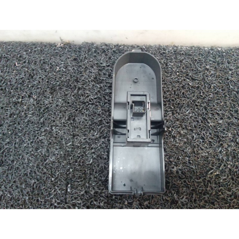 Recambio de mando elevalunas delantero derecho para opel astra h berlina cosmo referencia OEM IAM 13183675 - Negro 2