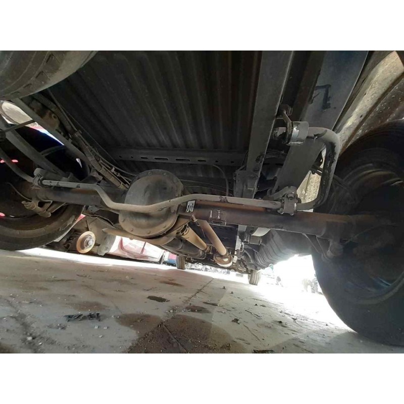 Recambio de puente trasero para iveco daily furgón fg h2 33 s ... v batalla 3520 l referencia OEM IAM - Blanco 7