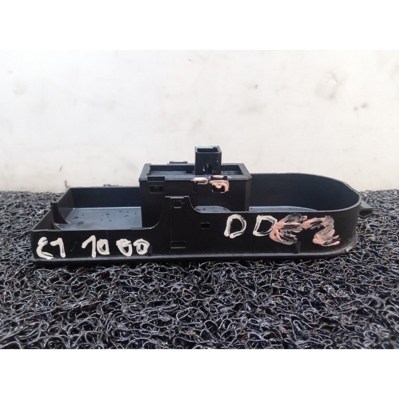 Recambio de mando elevalunas delantero derecho para opel astra h berlina cosmo referencia OEM IAM 13183675 - Negro 5