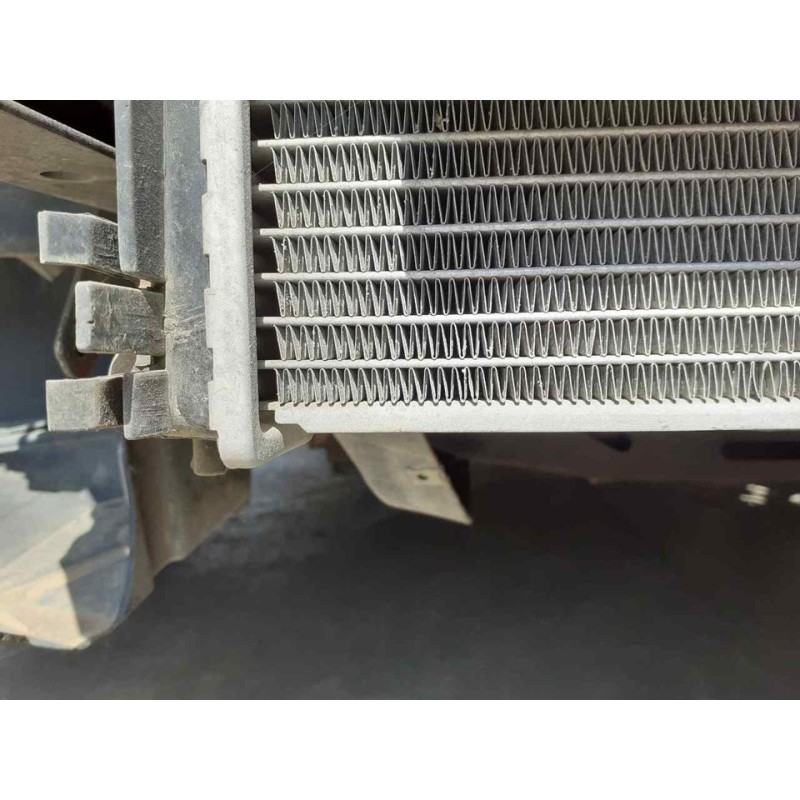 Recambio de radiador agua para iveco daily furgón fg h2 33 s ... v batalla 3520 l referencia OEM IAM - Blanco 3