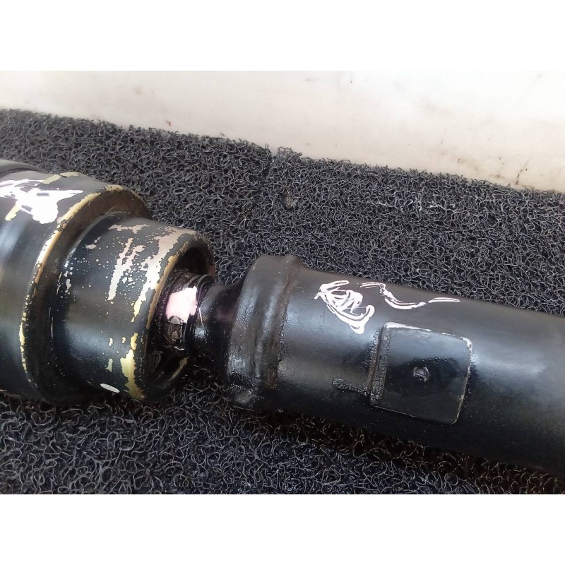 Recambio de transmision central delantera para mitsubishi montero (v60/v70) 3.2 di-d gls (3-ptas.) referencia OEM IAM MR410 559 3