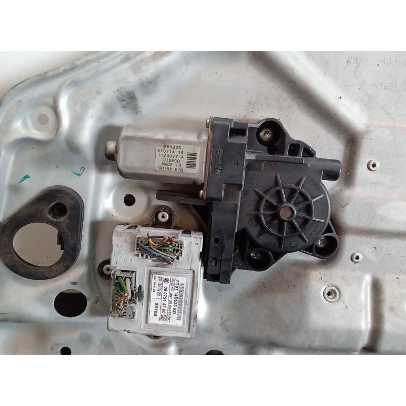 Recambio de elevalunas delantero derecho para volvo v70 familiar 2.4 diesel cat referencia OEM IAM 970714101 3