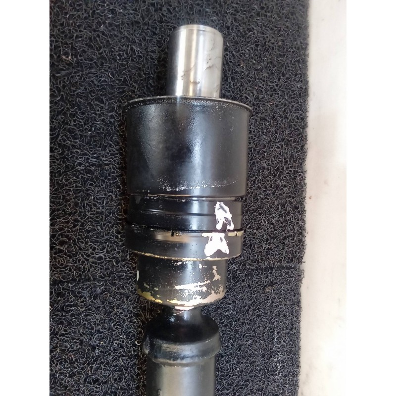 Recambio de transmision central delantera para mitsubishi montero (v60/v70) 3.2 di-d gls (3-ptas.) referencia OEM IAM MR410 559 4