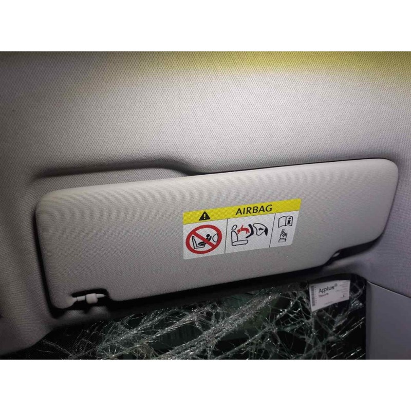 Recambio de parasol derecho para seat arona xcellence edition referencia OEM IAM - Blanco 3