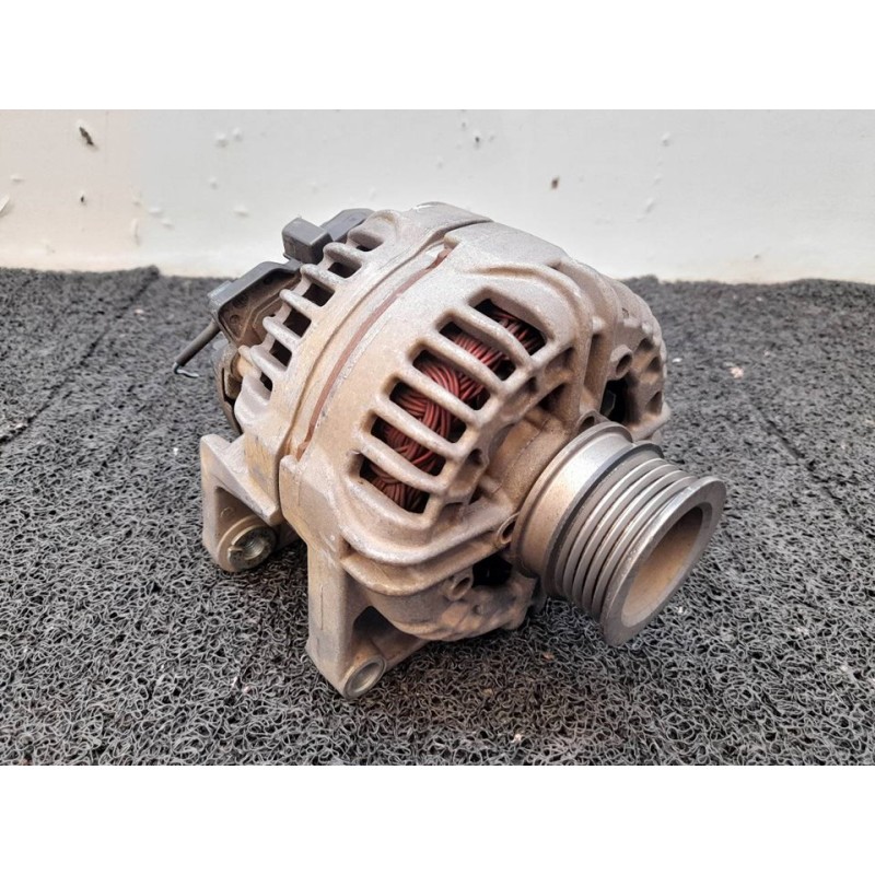 Recambio de alternador para opel astra h berlina elegance referencia OEM IAM 0124425005 24447429 
