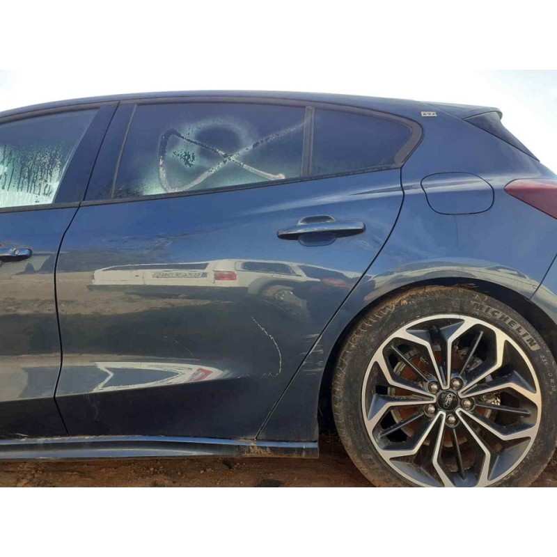 Recambio de puerta trasera izquierda para ford focus st-line style referencia OEM IAM - Azul 2