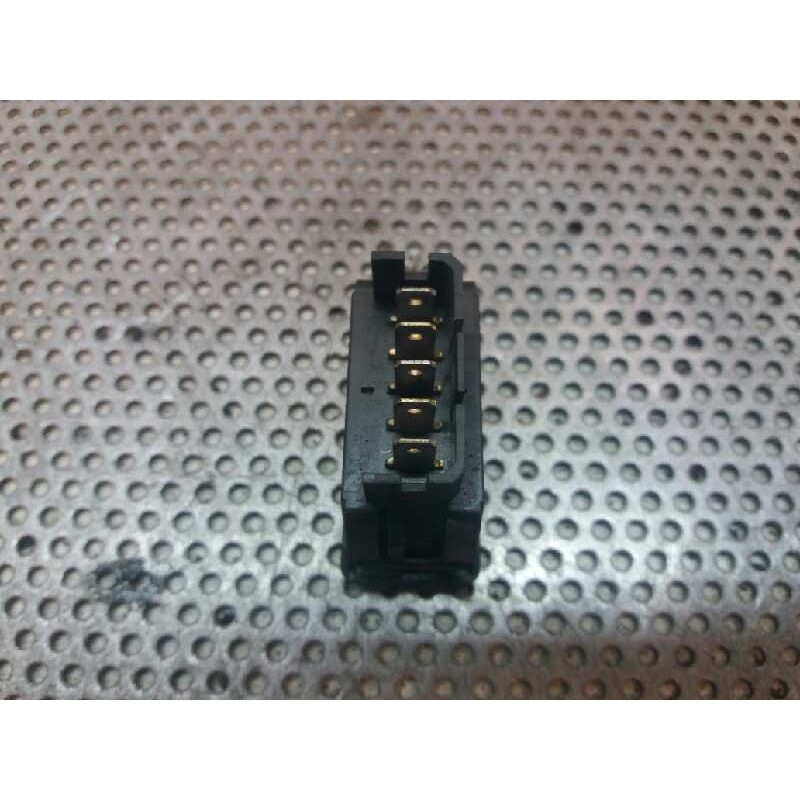 Recambio de mando elevalunas delantero derecho para peugeot expert kombi confort acristaldo (5 asientos) referencia OEM IAM - Blanco 2