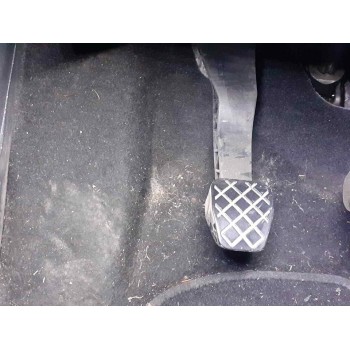 PEDAL EMBRAGUE 
