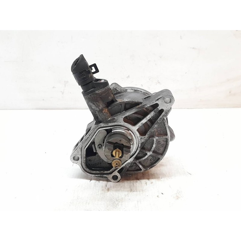 Recambio de depresor freno / bomba vacio para kia sportage drive 2wd referencia OEM IAM 288102A650 - Blanco 3