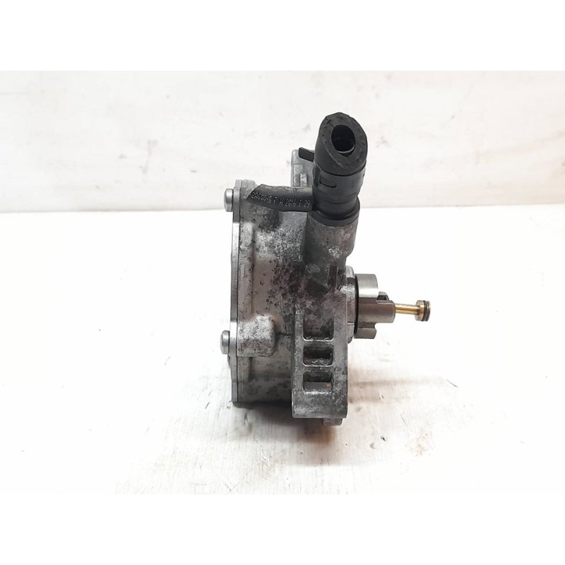 Recambio de depresor freno / bomba vacio para kia sportage drive 2wd referencia OEM IAM 288102A650 - Blanco 4