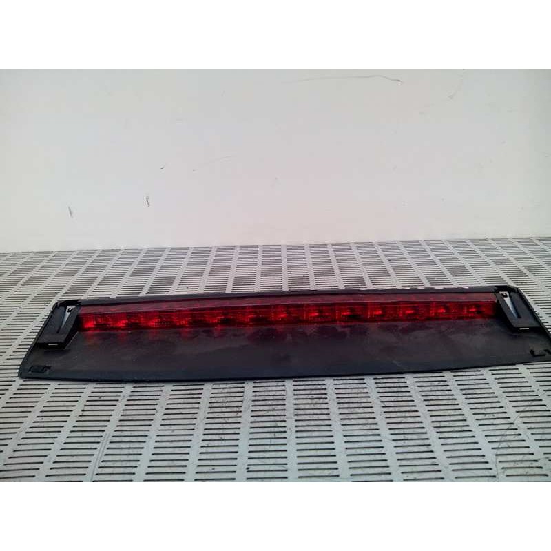 Recambio de luz central de freno para skoda octavia berlina (1u2) 1.9 tdi referencia OEM IAM   